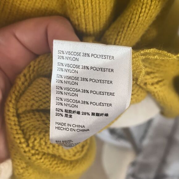 Anthropologie Sweater - Picture 9 of 9